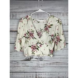 ASTR The Label White Floral Vneck Crop Top Medium Lightweight